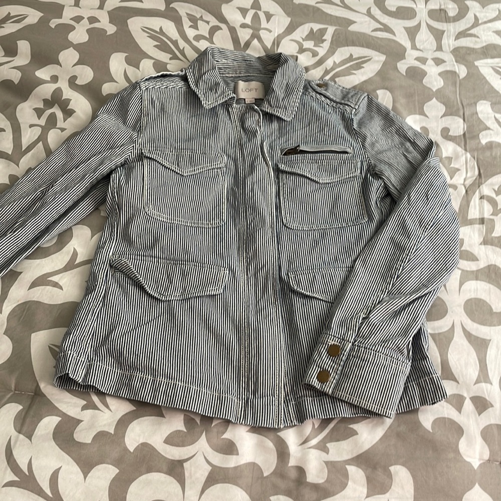 Loft railroad stripe denim jacket like new size small